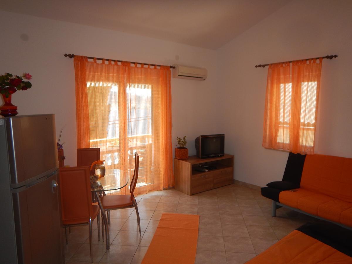 Apartments Val'S Osljak Preko Exterior foto